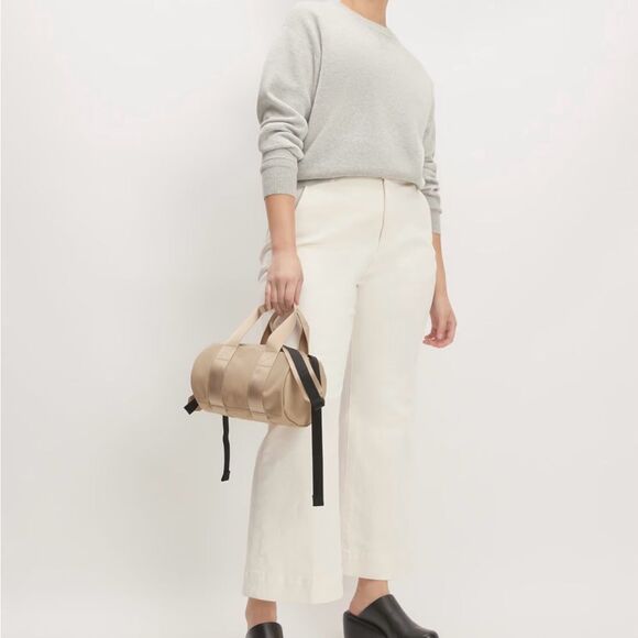 Everlane The Recycled Nylon Crossbody Bag - Picture 2 of 5